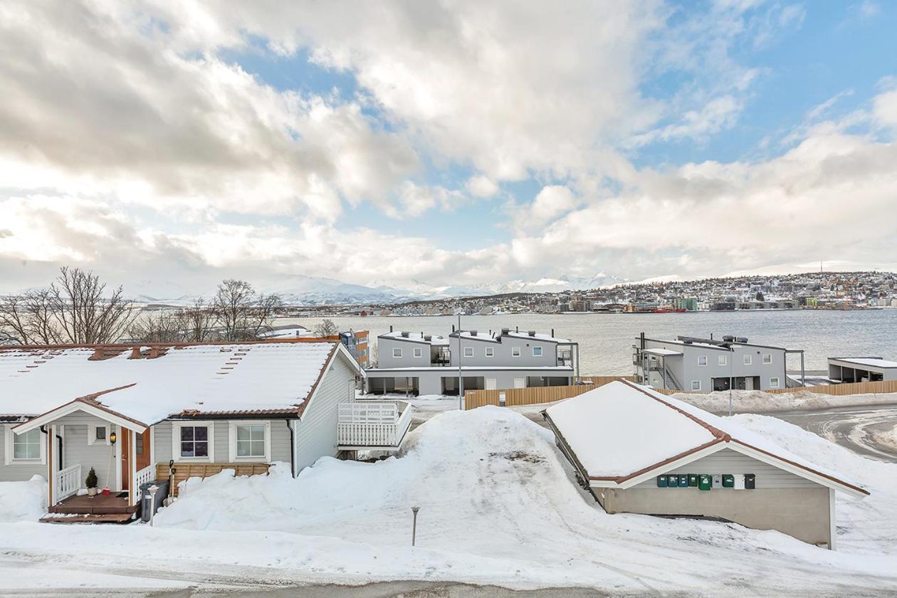 Bramy Apartments The Home Tromsø Esterno foto
