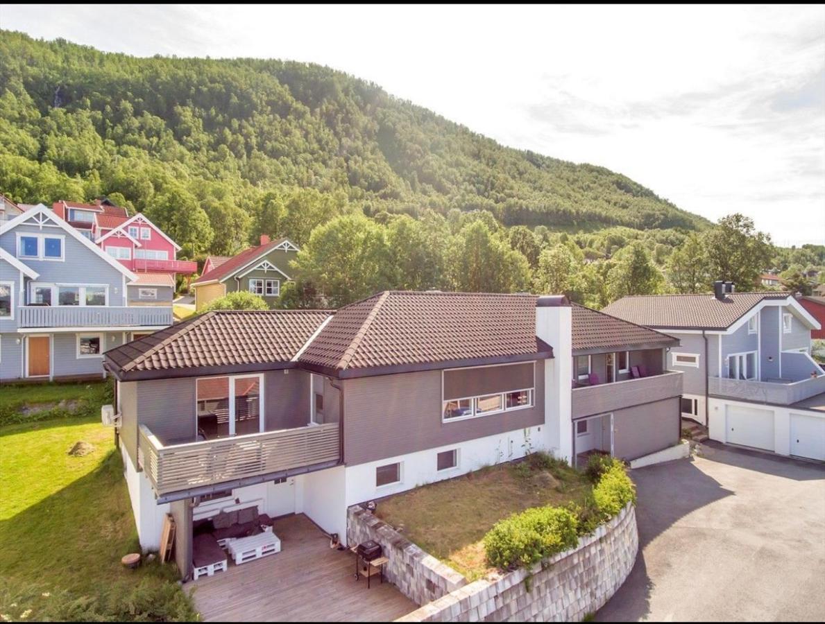 Bramy Apartments The Home Tromsø Esterno foto